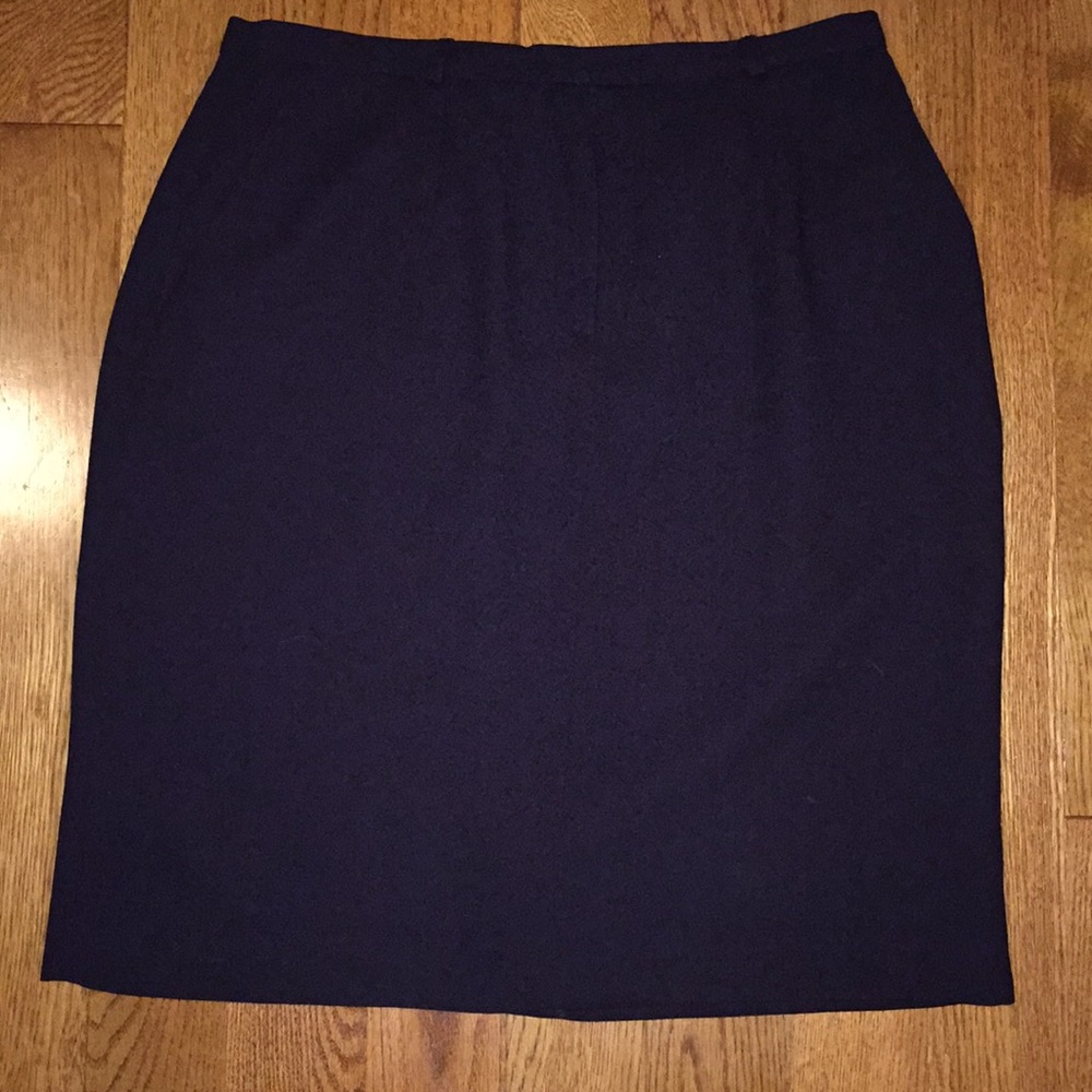 Pencil skirt